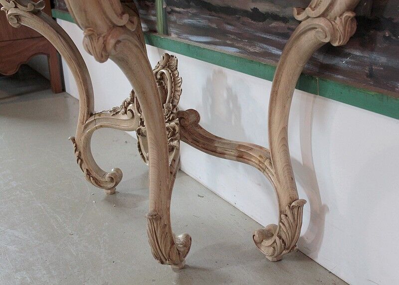 Natural wood XIX Louis XV console