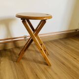 Round folding stool