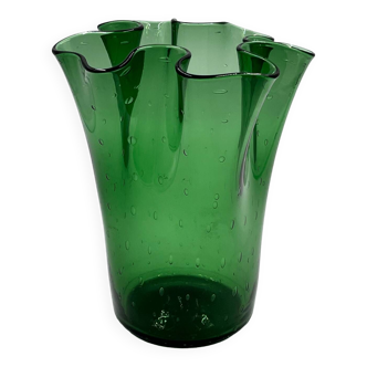 Vase mouchoir en verre d’Empoli