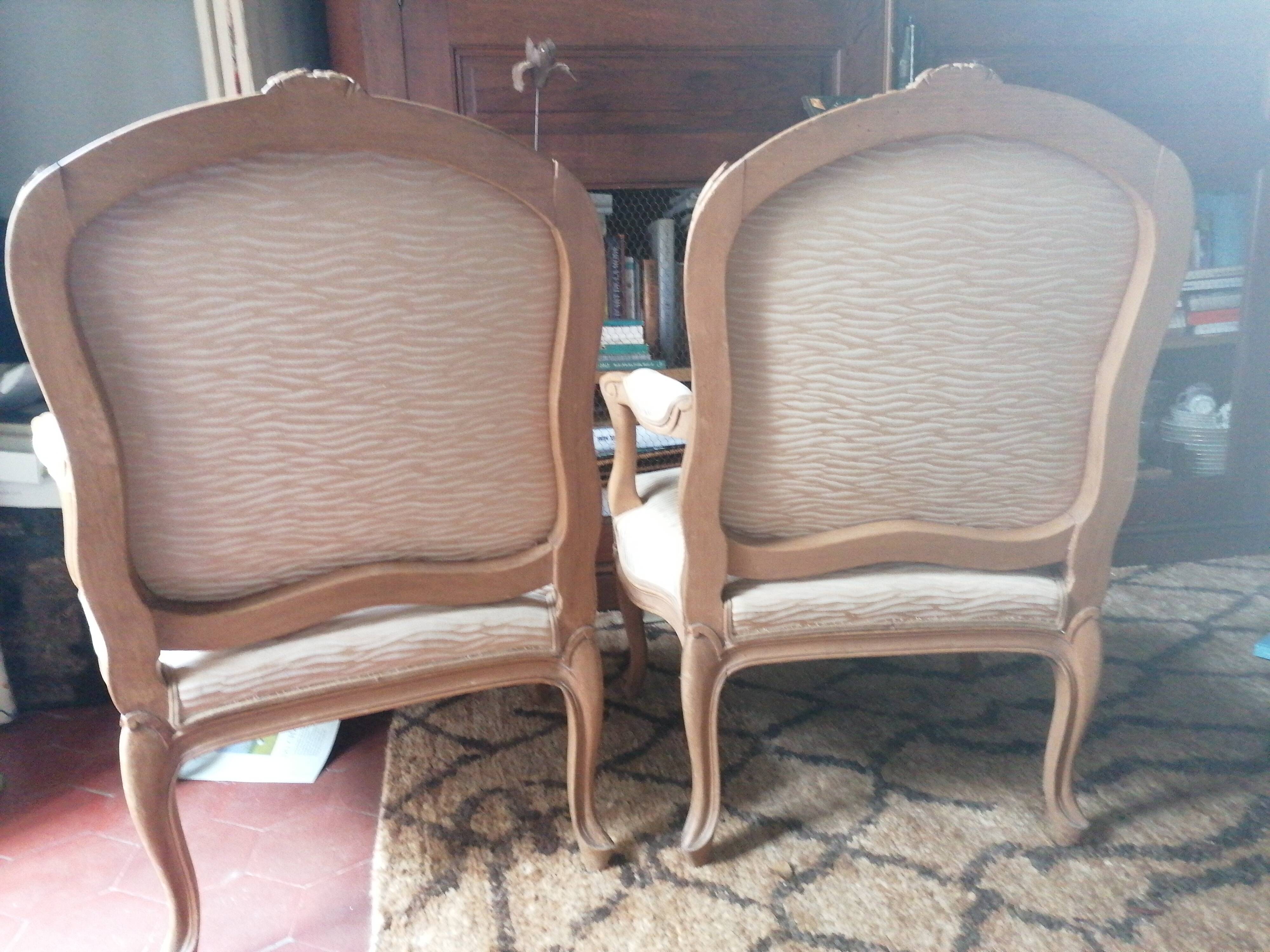 paire de fauteuils style Louis xv