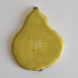 Pear-shaped plate