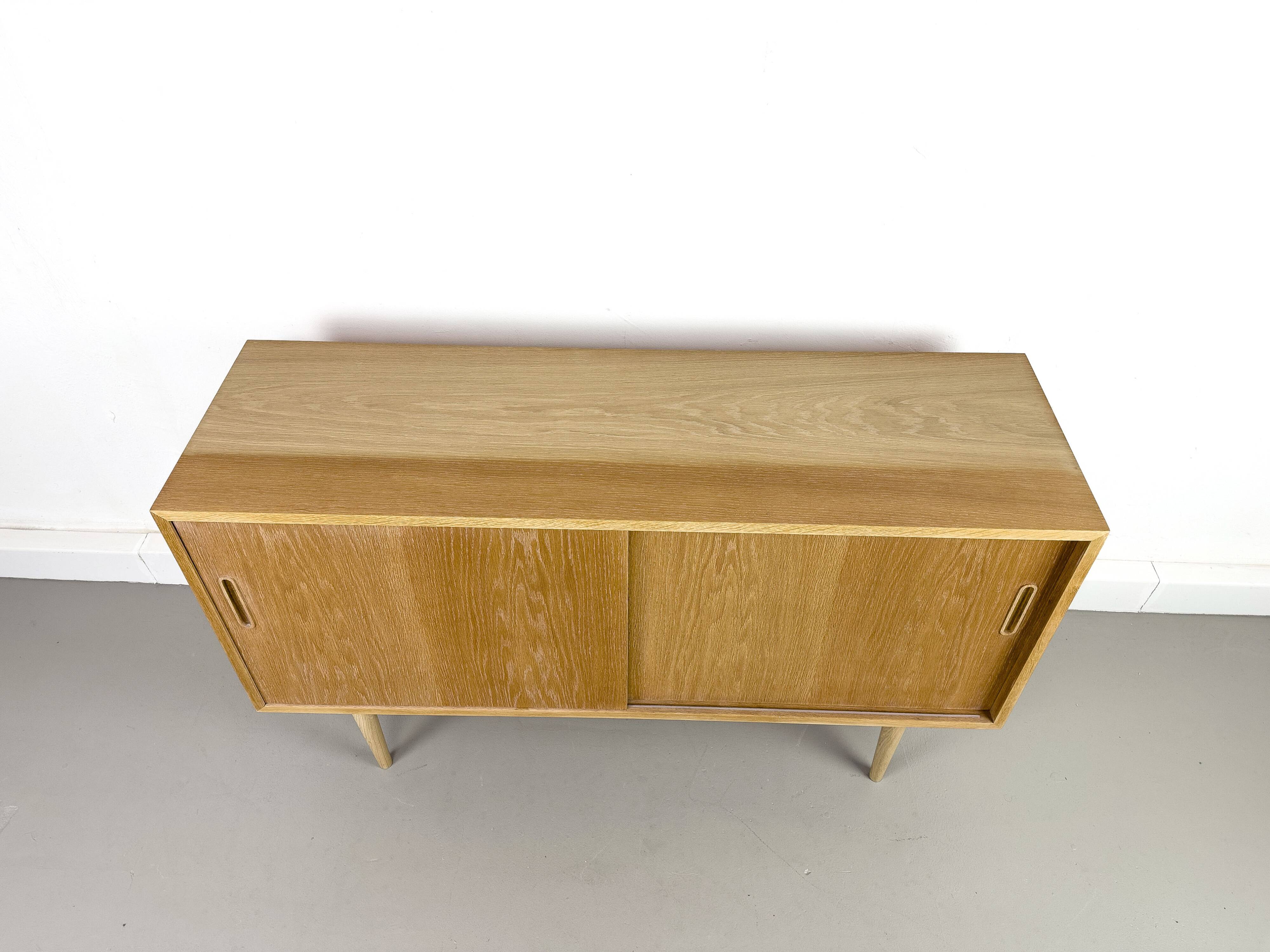Danish Oak Sideboard by Carlo Jensen for Hundevad & Co., 1960s