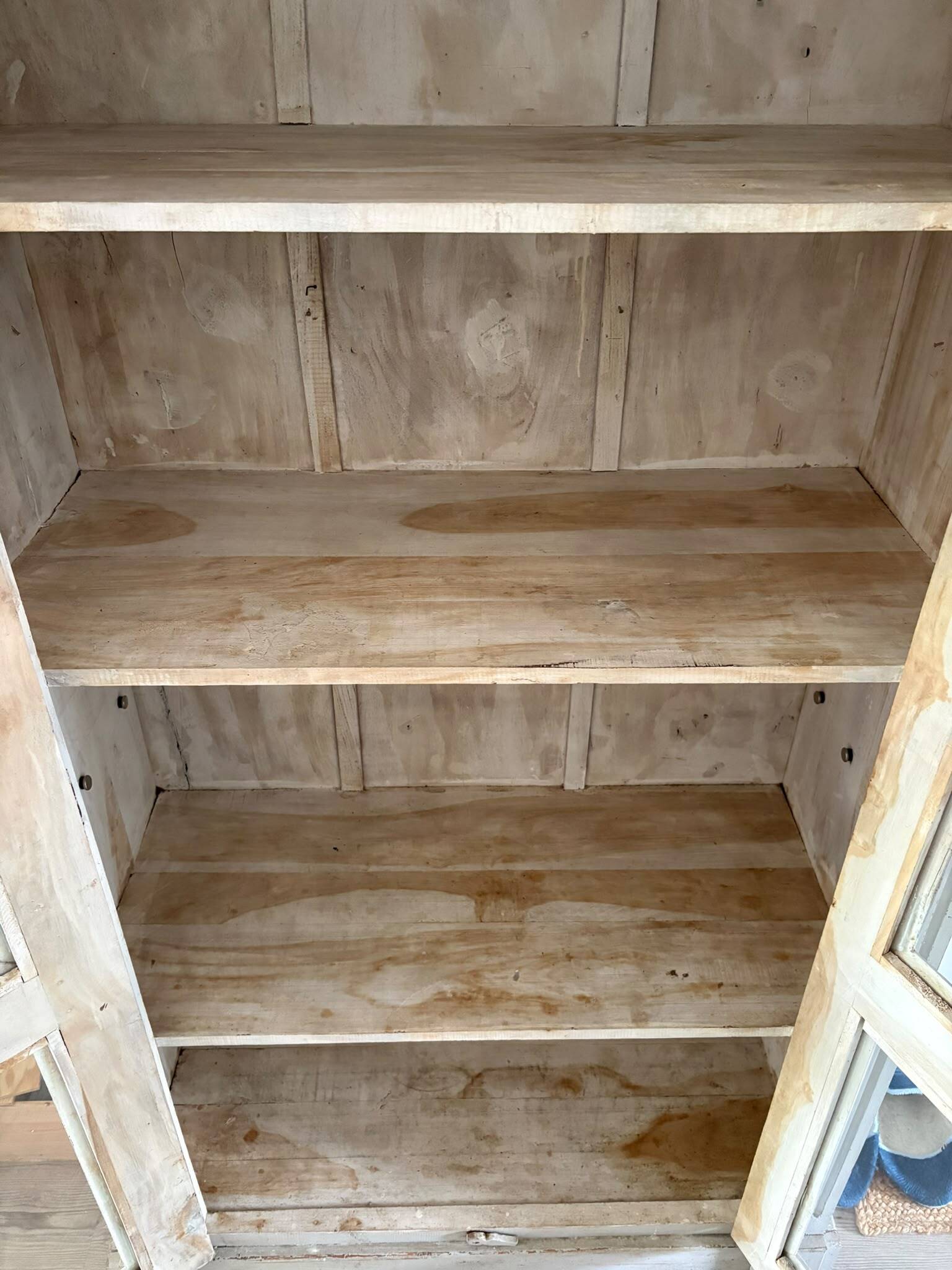 Antique wooden cupboard / dresser