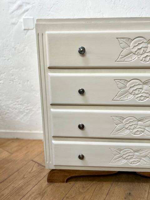 Art Deco style chest of drawers