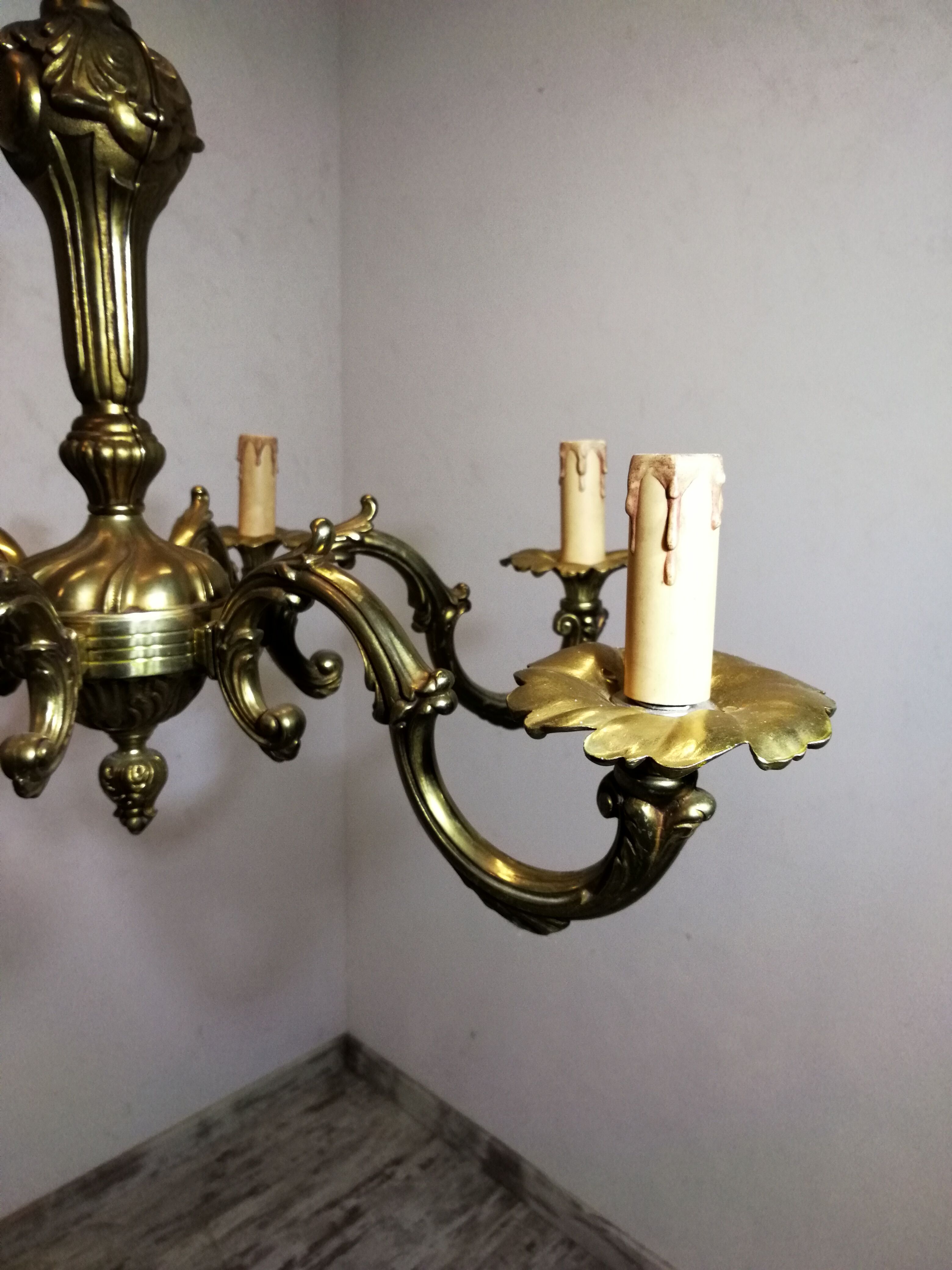 Antique bronze chandelier 6 arms