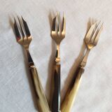 Service 12 dessert forks in horn and pie shovel