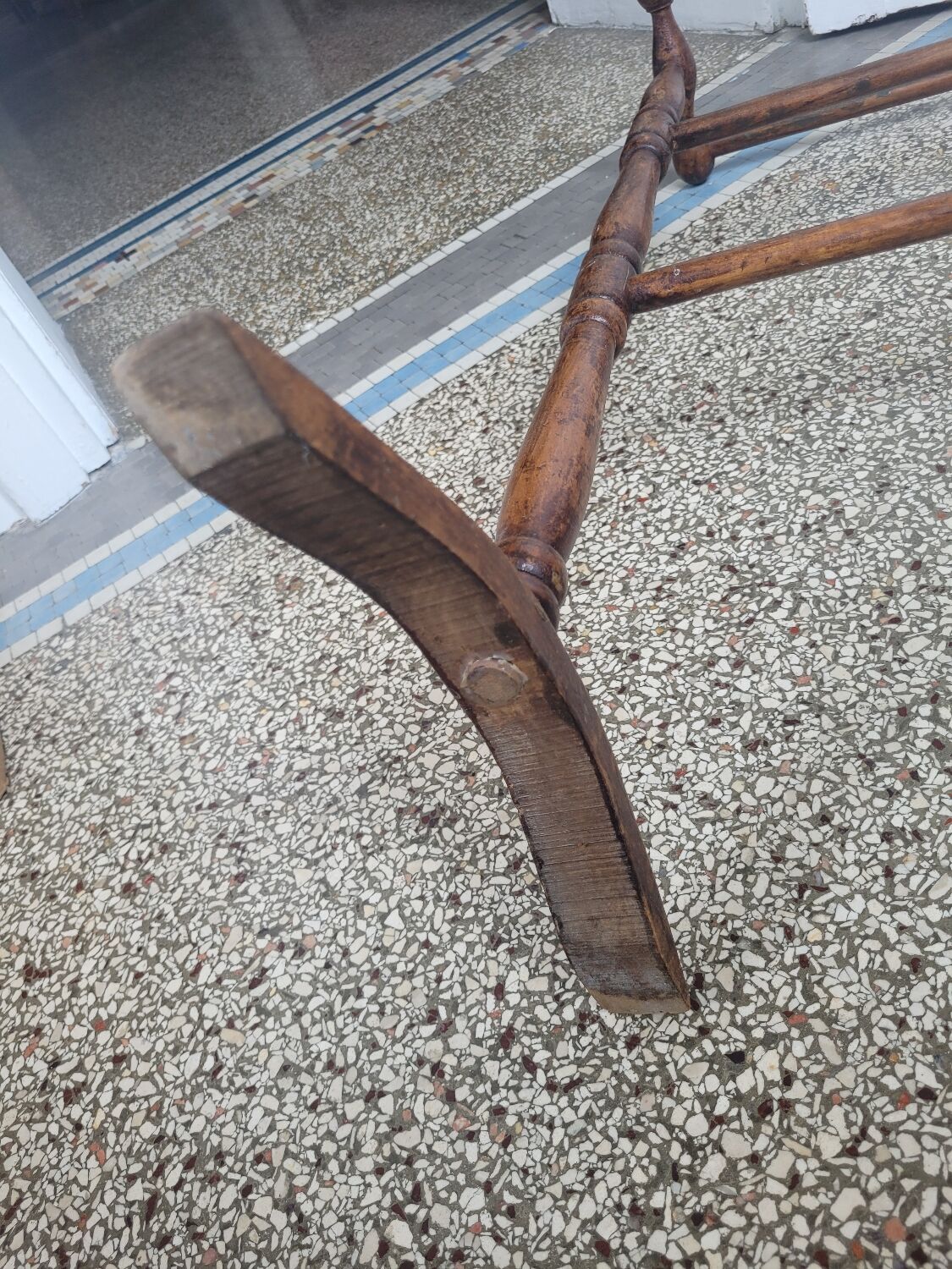 Wooden towel rack