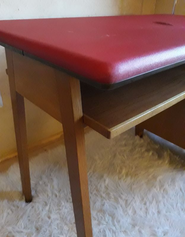 1950s office from the Spirol factory in France