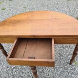 Half moon table in oak