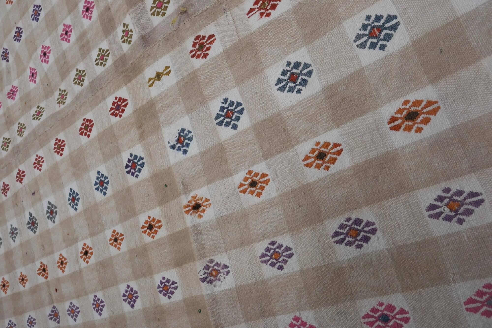 Vintage Turkish kilim handwoven 183x250 cm