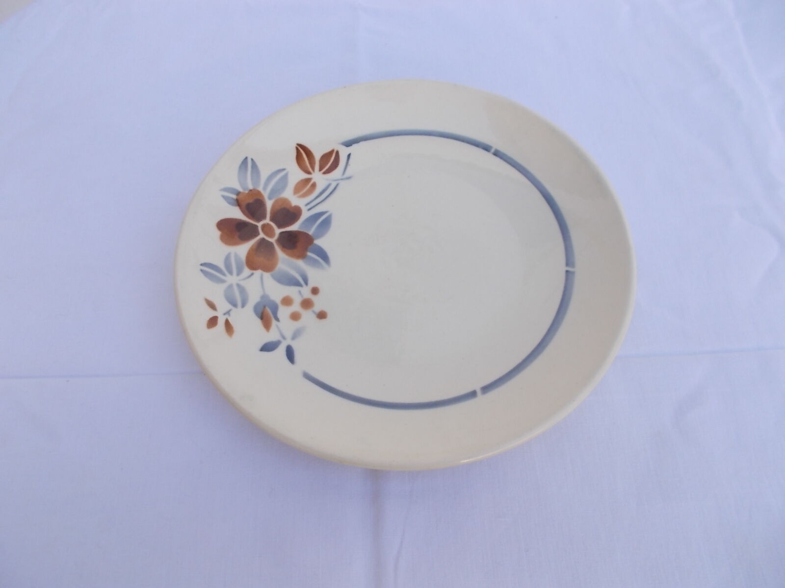 Sarreguemines Digoin plate