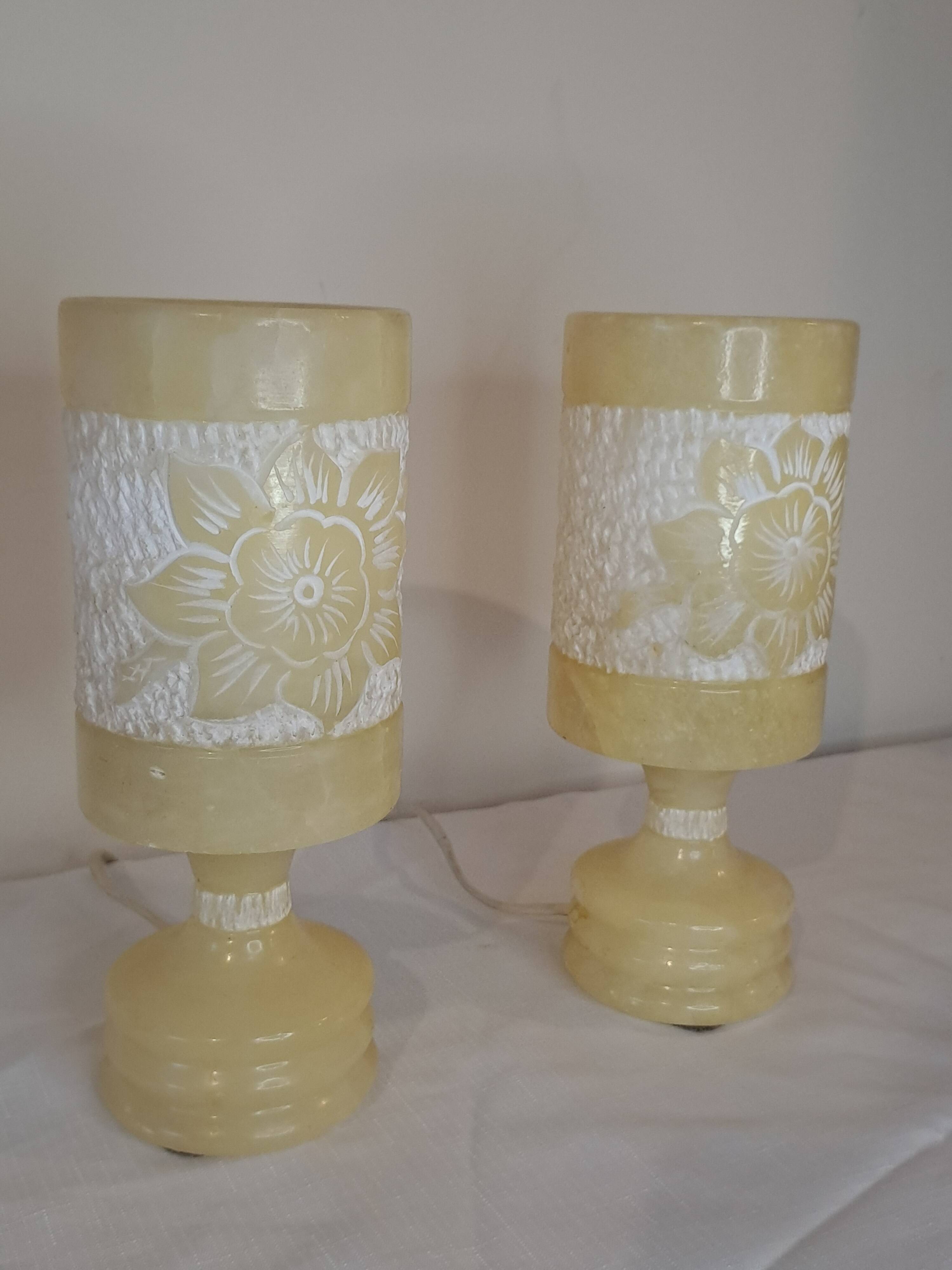 Pair of Vintage Carved Alabaster Lamps – Floral Elegance & Golden Light