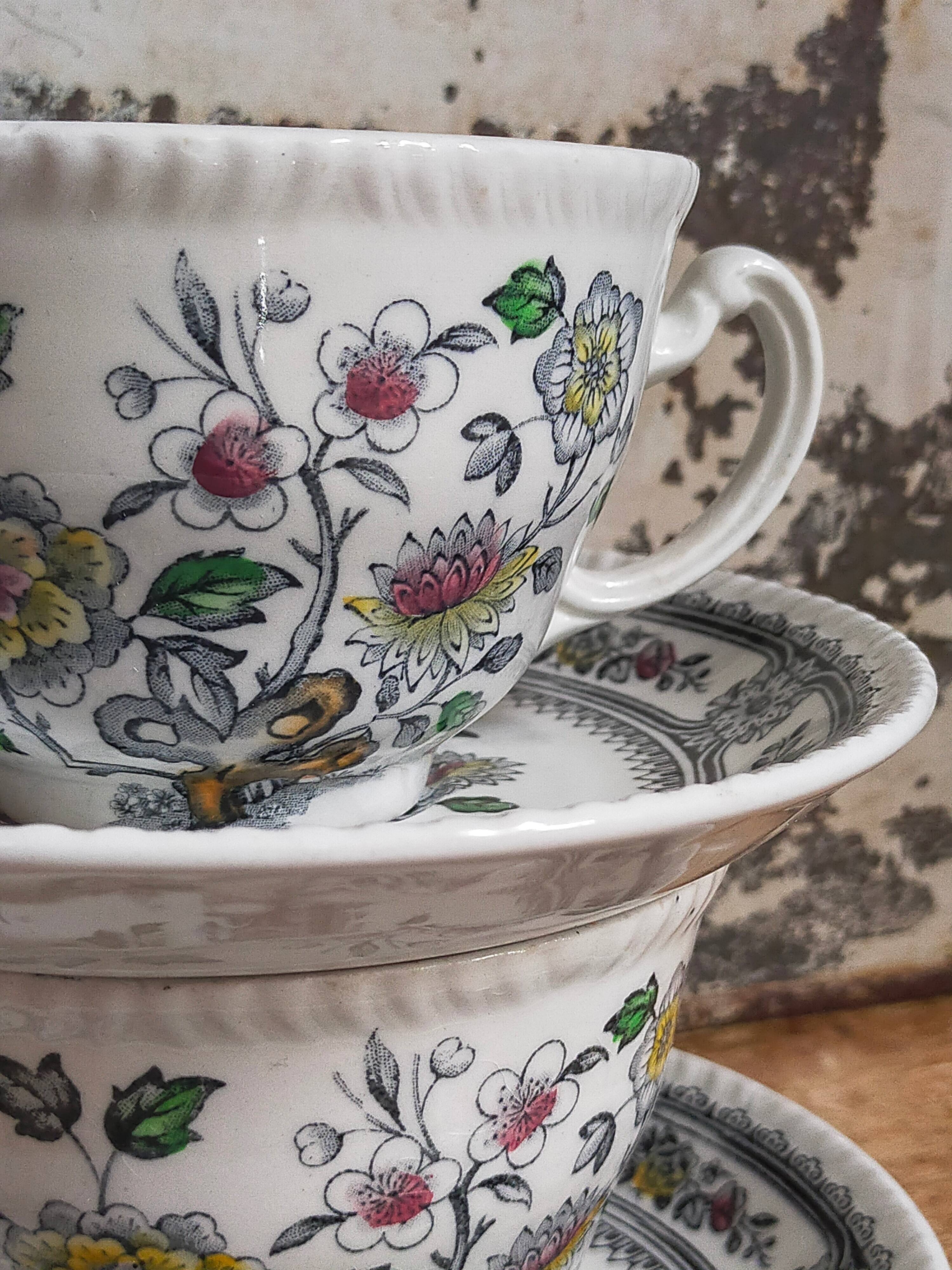 Two vintage wood & sons english lunches "dorset" service