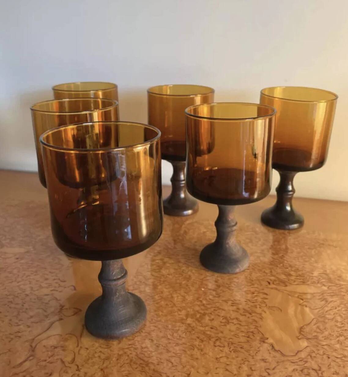 Lot de verres pieds en bois