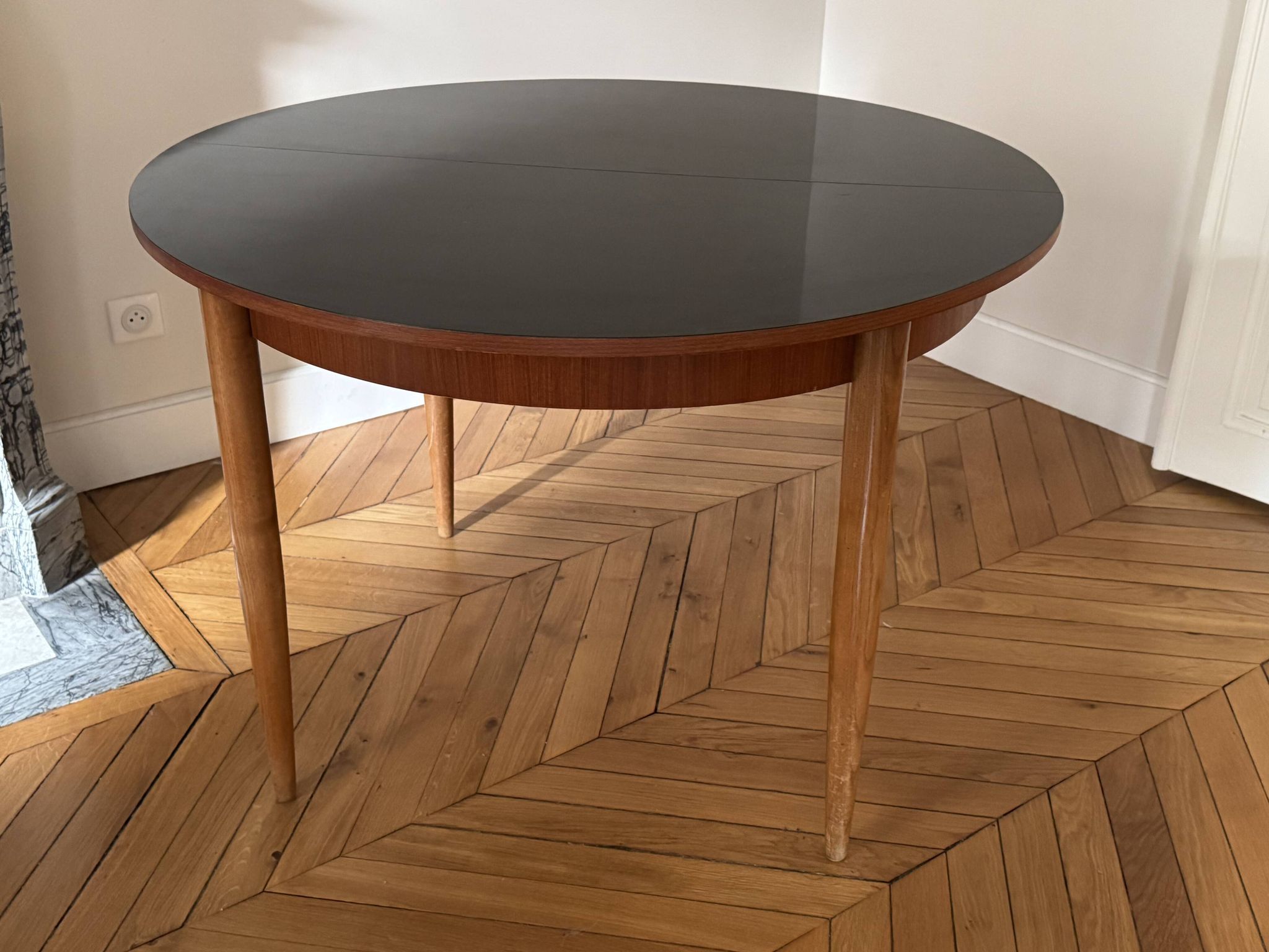 Butterfly leaf dining table, Lubke Vintage 1950s