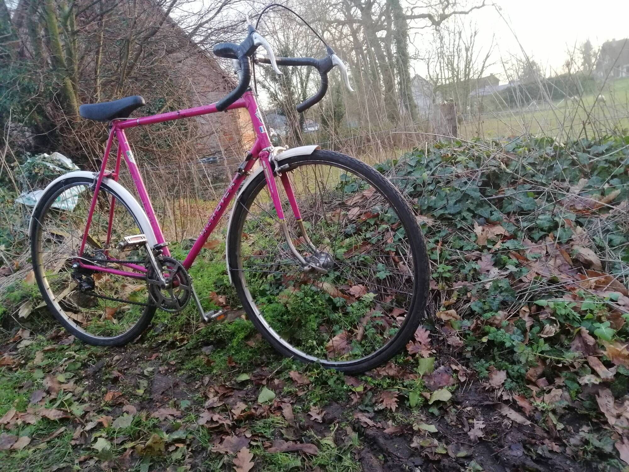 Velo route service courses lipers mafac racer