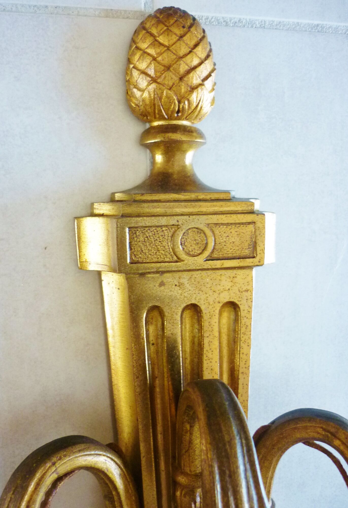 Huge wall lamp in gilded bronze Louis XVI style, three branches, late nineteenth