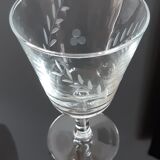 Set of 9 wine glasses in crystalline engraved 60s