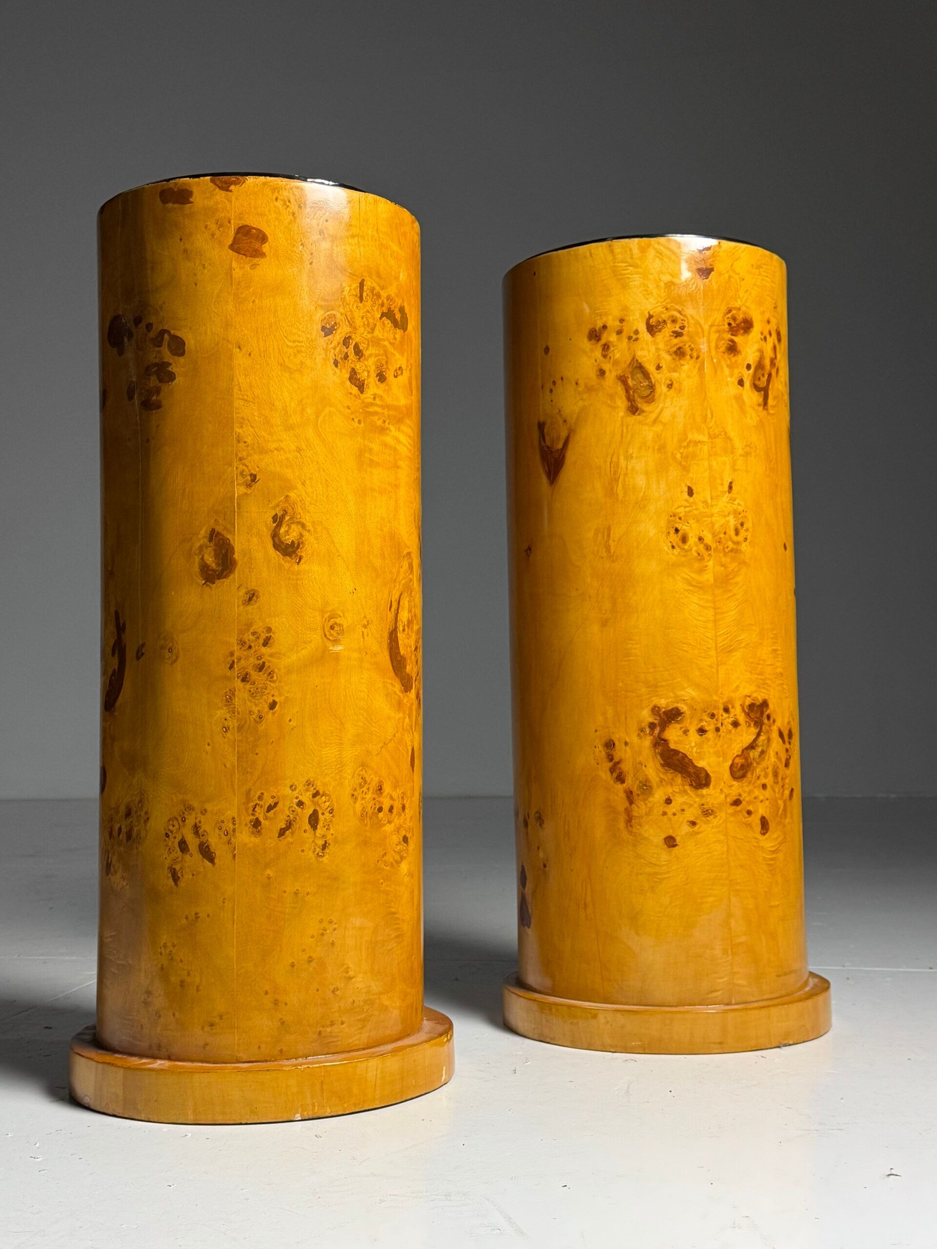 Burl wood veneered columns 20th century