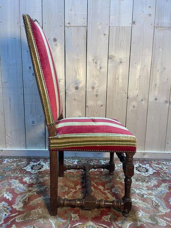 Suite de 6 chaises de style Louis XIII velours rayé