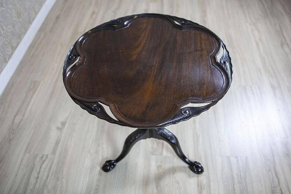 English Walnut Side Table with Tilted Top, 1890s