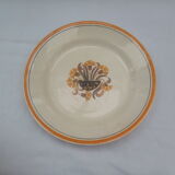 Assorted 8 brown/green plates