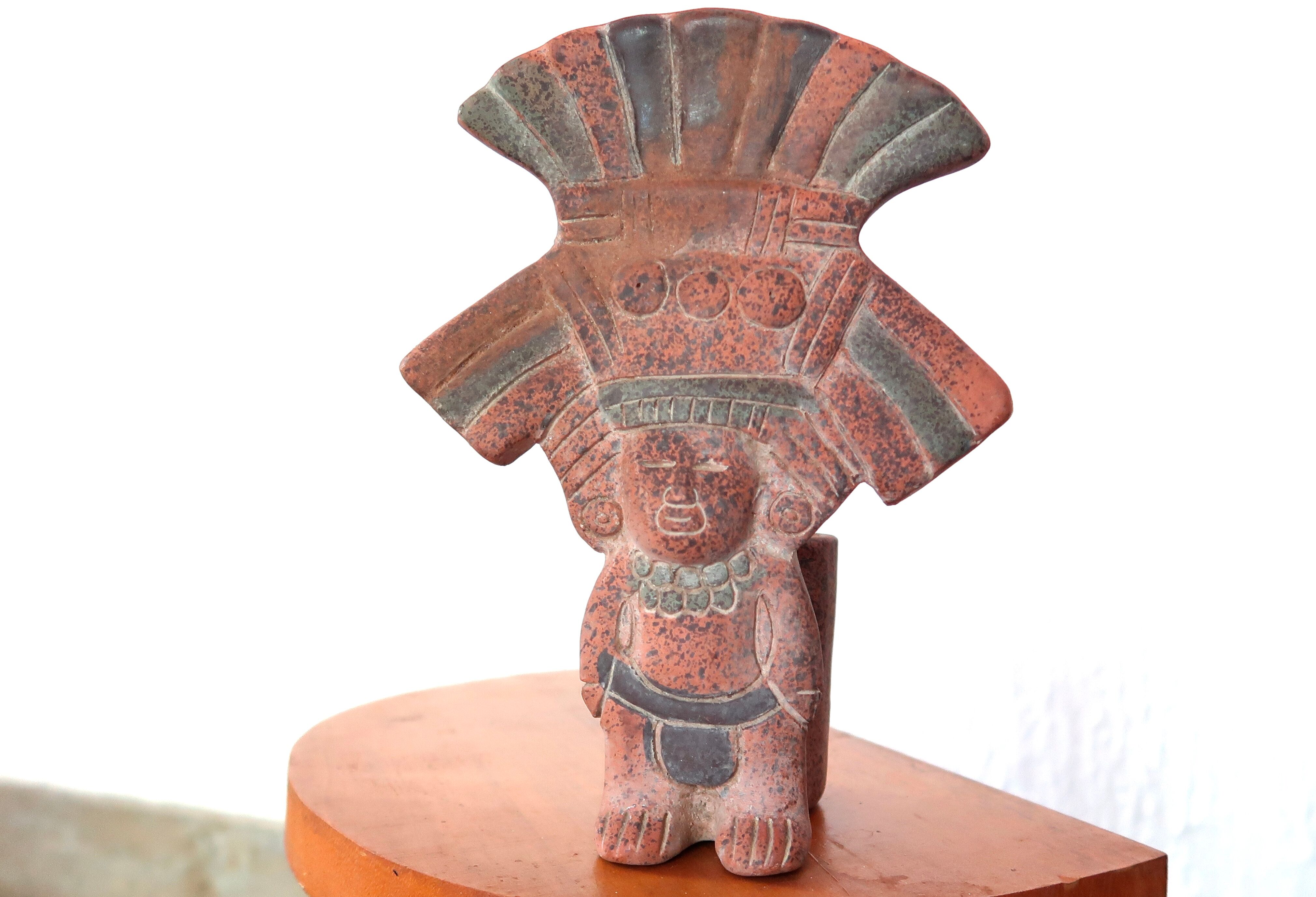 Anthropomorphic Mexican terracotta vase, 70s