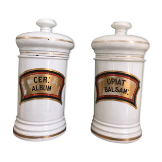 Pots old apothecary lot of 2