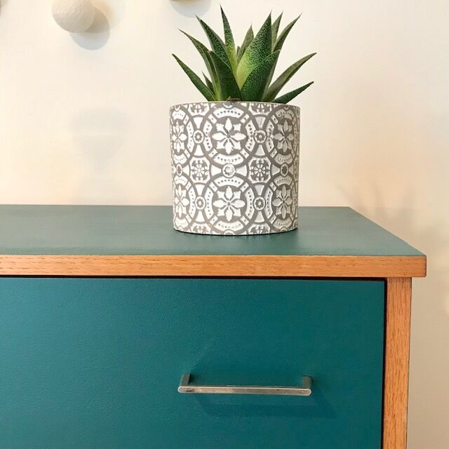 Vintage duck blue commodity