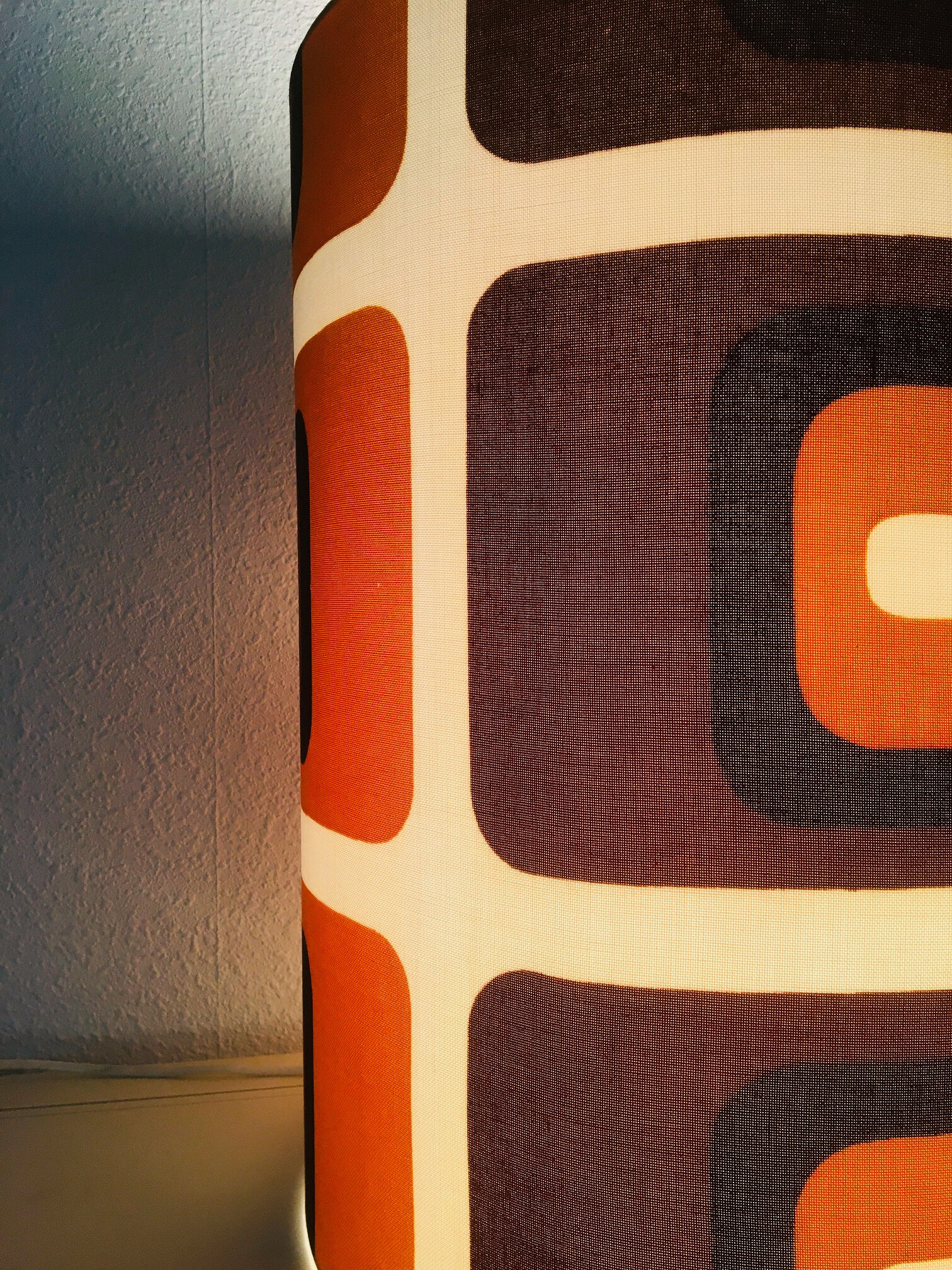 Lampshade Philadelphia H45 D35 - seventies fabric