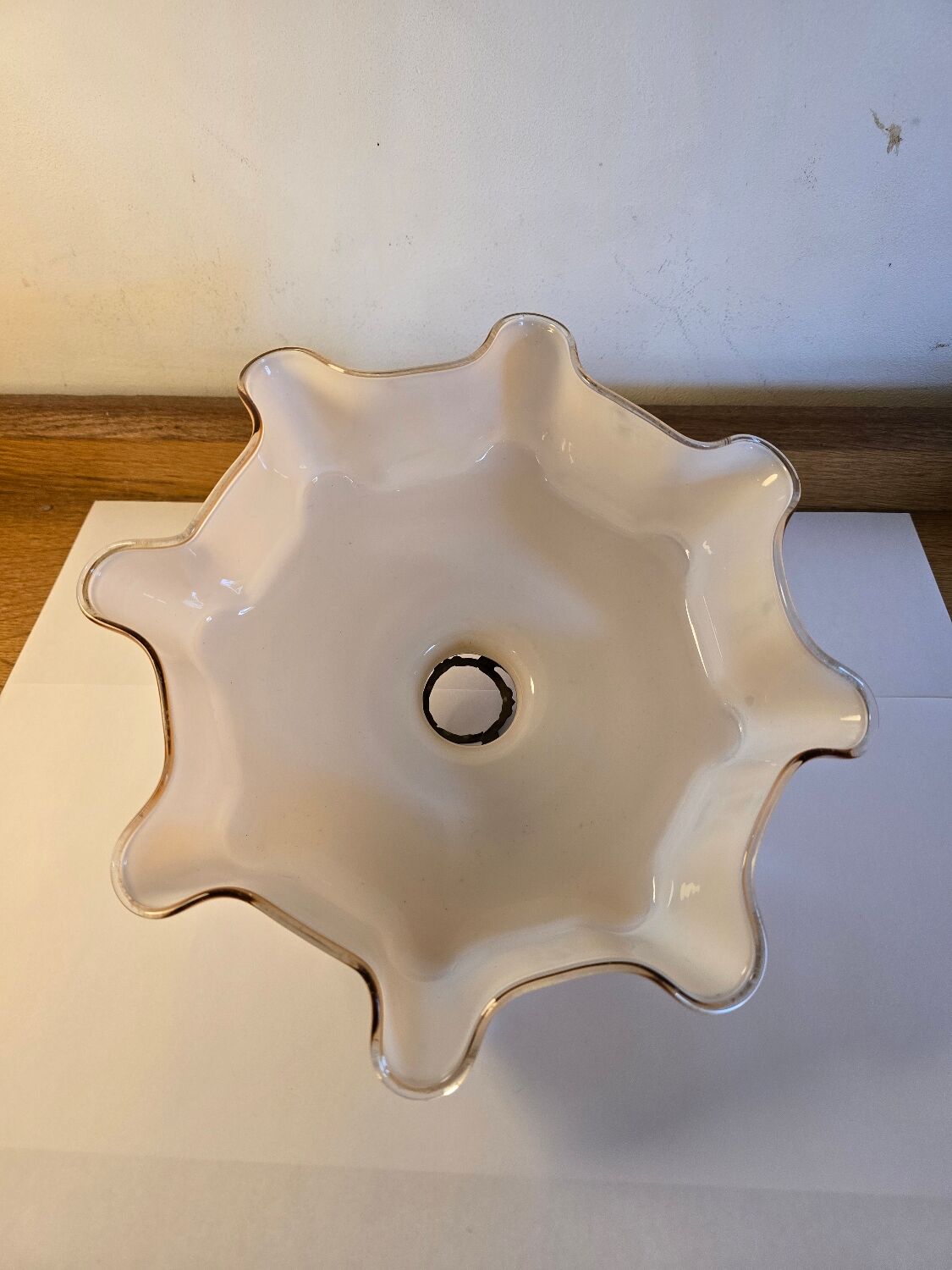 Opaline pink suspension 1960