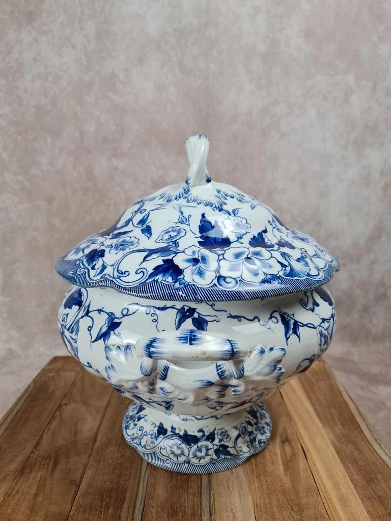 Large antique soup tureen Creil & Montereau – Flora model