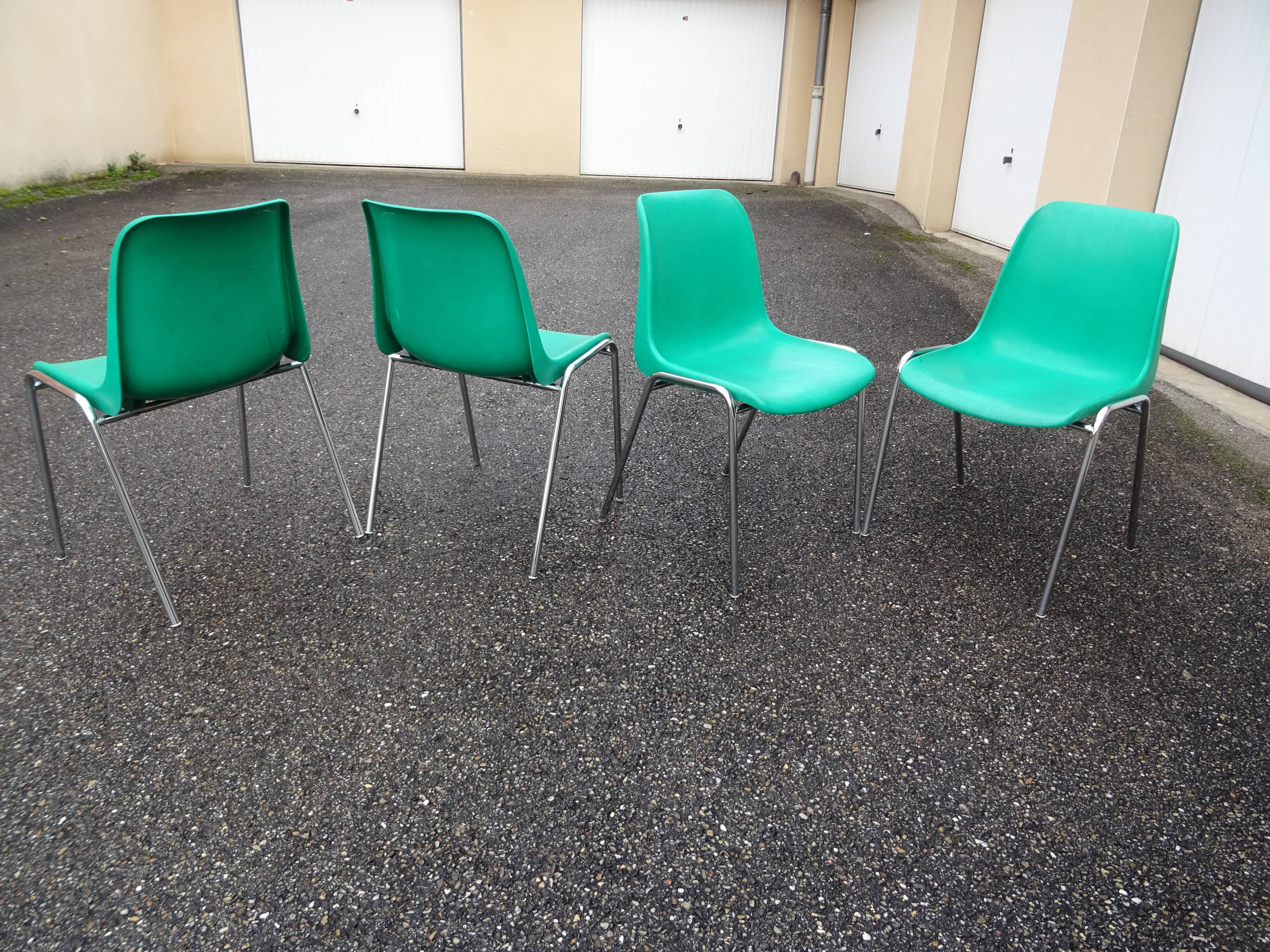 Série de 4 chaises vintage signées design italien années 70