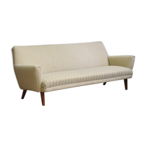Sofa en laine du milieu