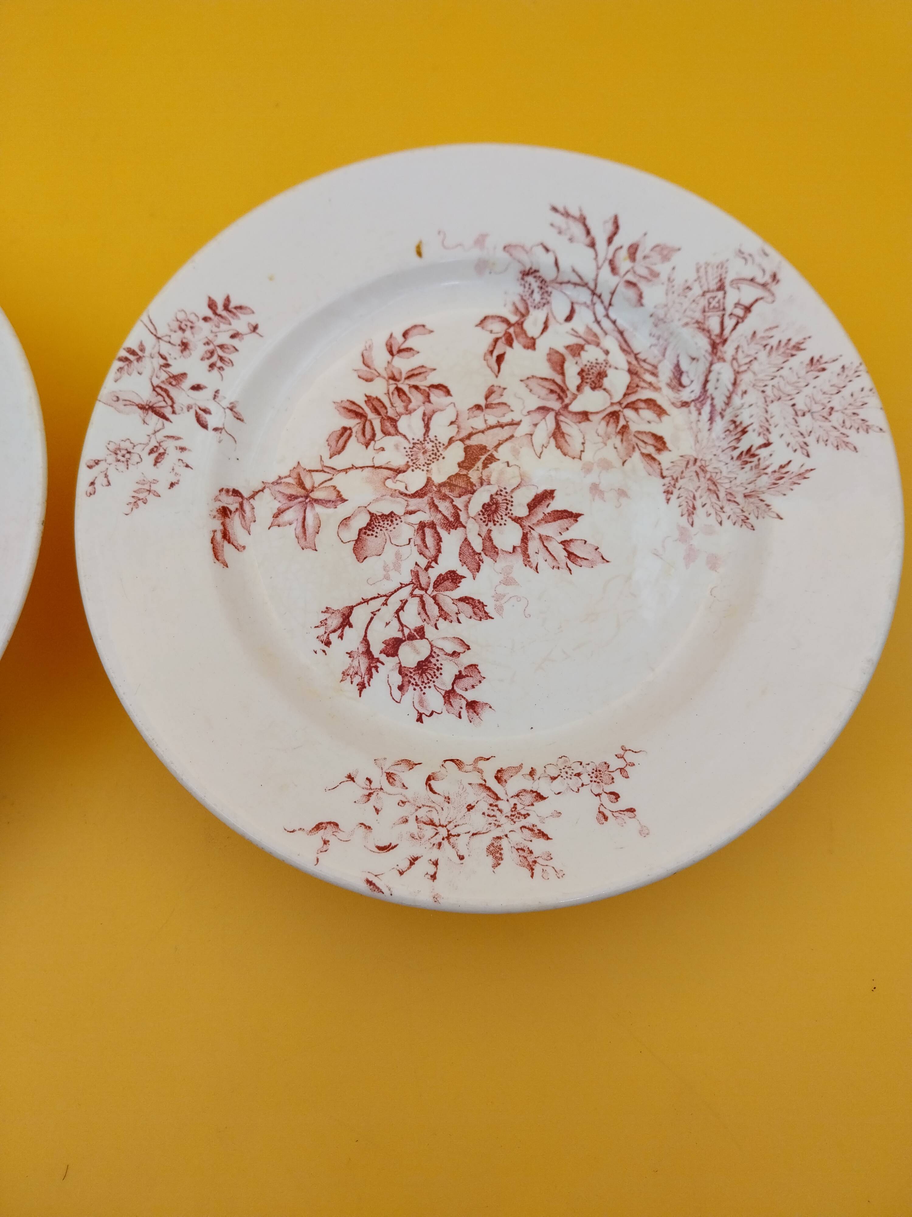 2 Compotiers Choisy le Roi Avellan Boulenger ironstone floral decoration red