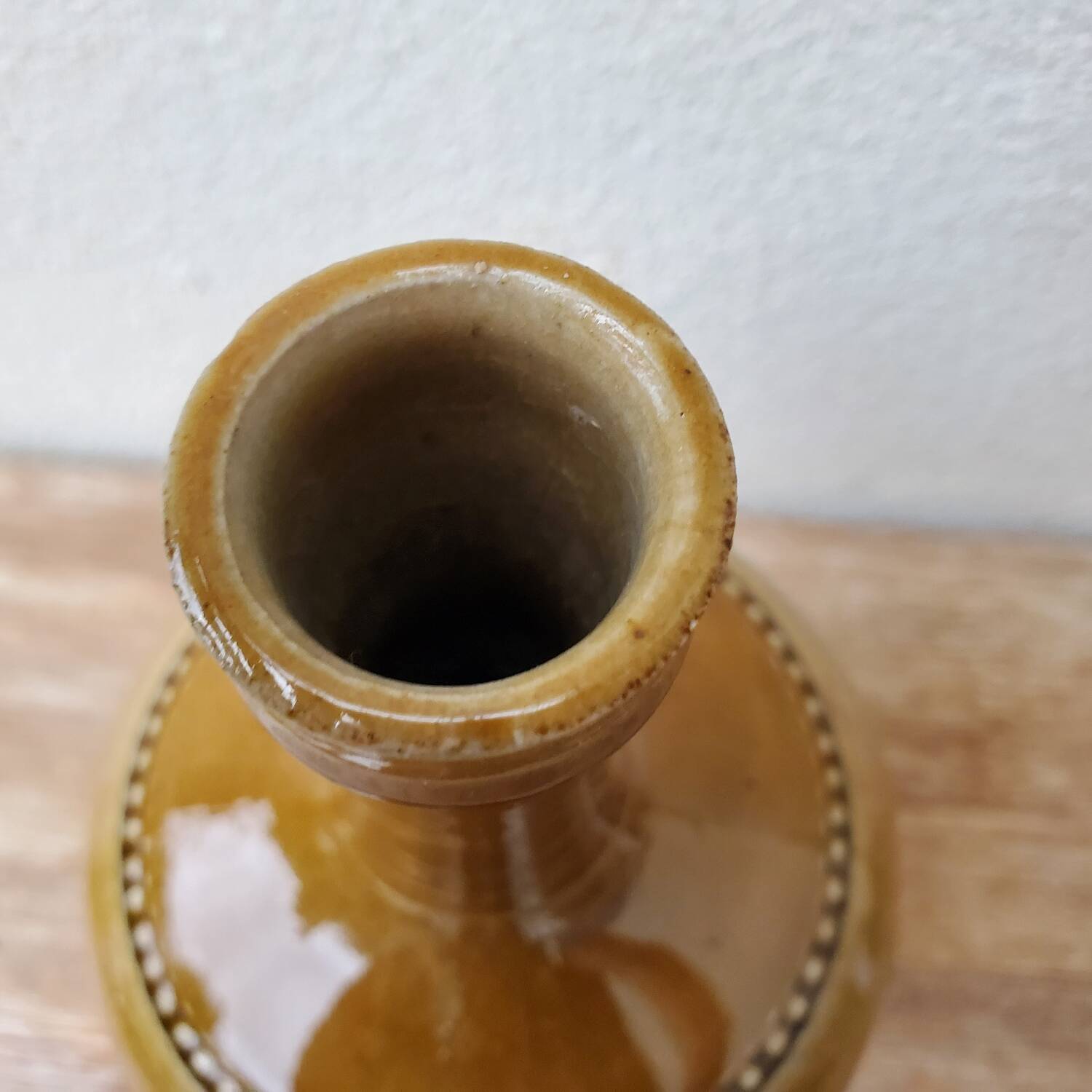 Pont-des-Vernes sandstone bottle signed