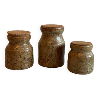 Set of 3 stoneware pots