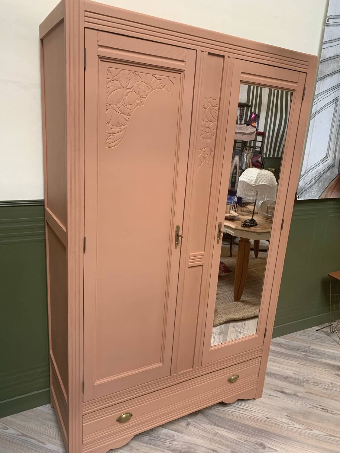 Parisian terracotta wardrobe