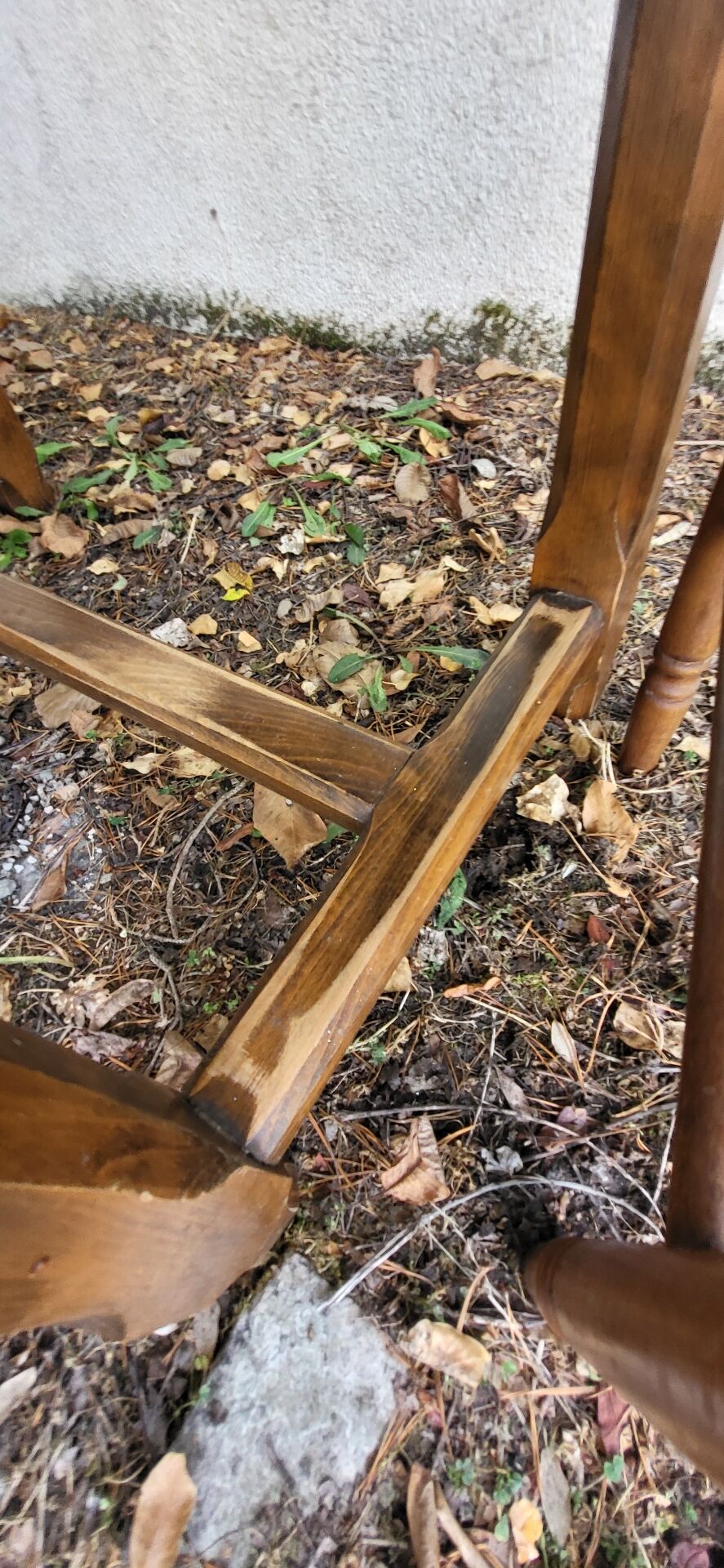 Farm table + chairs