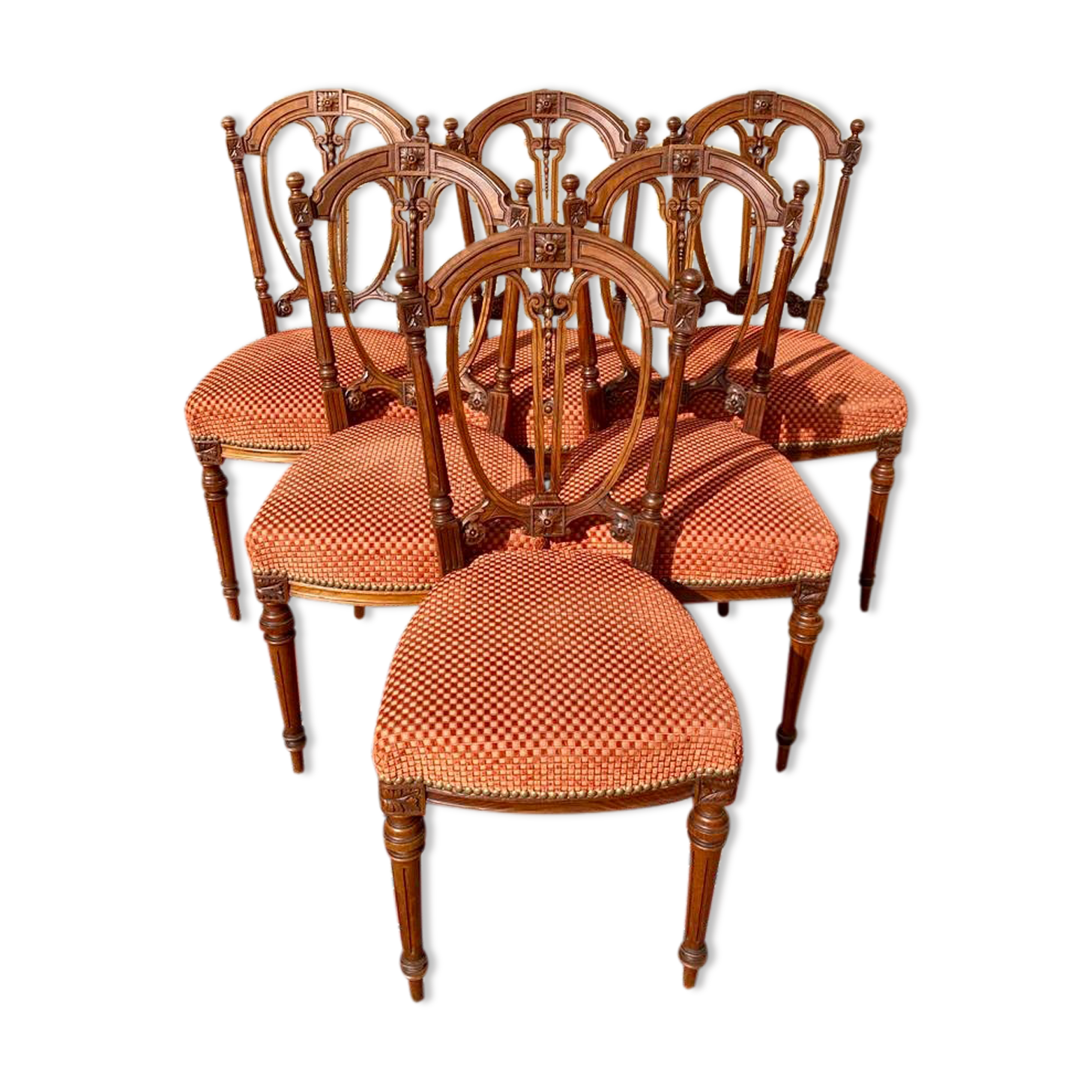 Suite of 6 chairs in walnut  Louis XVI style