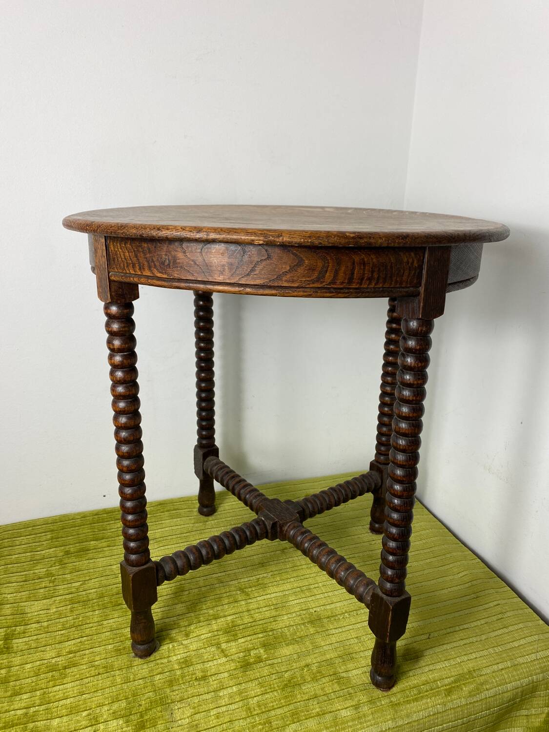 Round turned wood side table