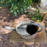 Zinc watering can