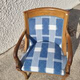 Armchair backrest rounded fish head
