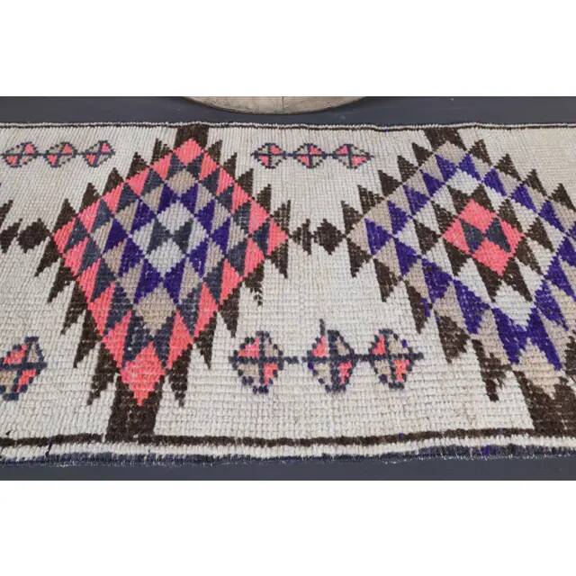 1970s Natural White Geometric Turkish Hand-Knotted Runner 80x365