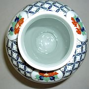 Baluster vase covered in porcelain by Coquet house in Limoges and decorated in Chantilly