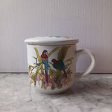 Parrot tea room