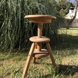 Wooden screw stool