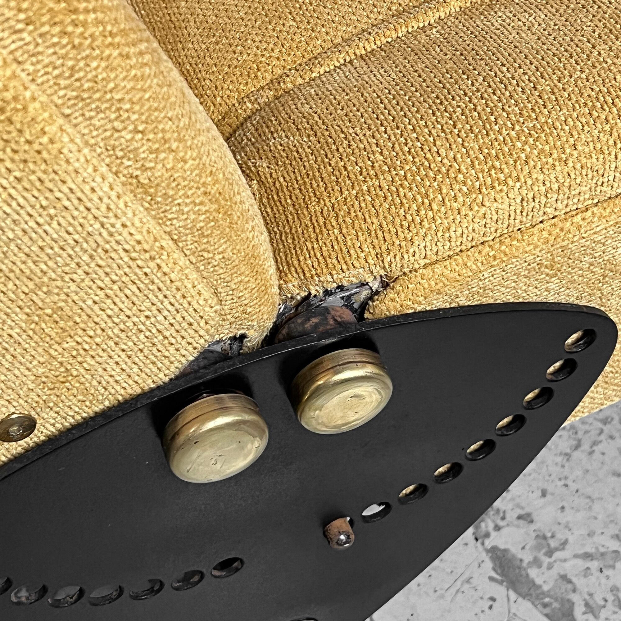 Sofa bed D70 by Osvaldo Borsani for Tecno Italy 1954