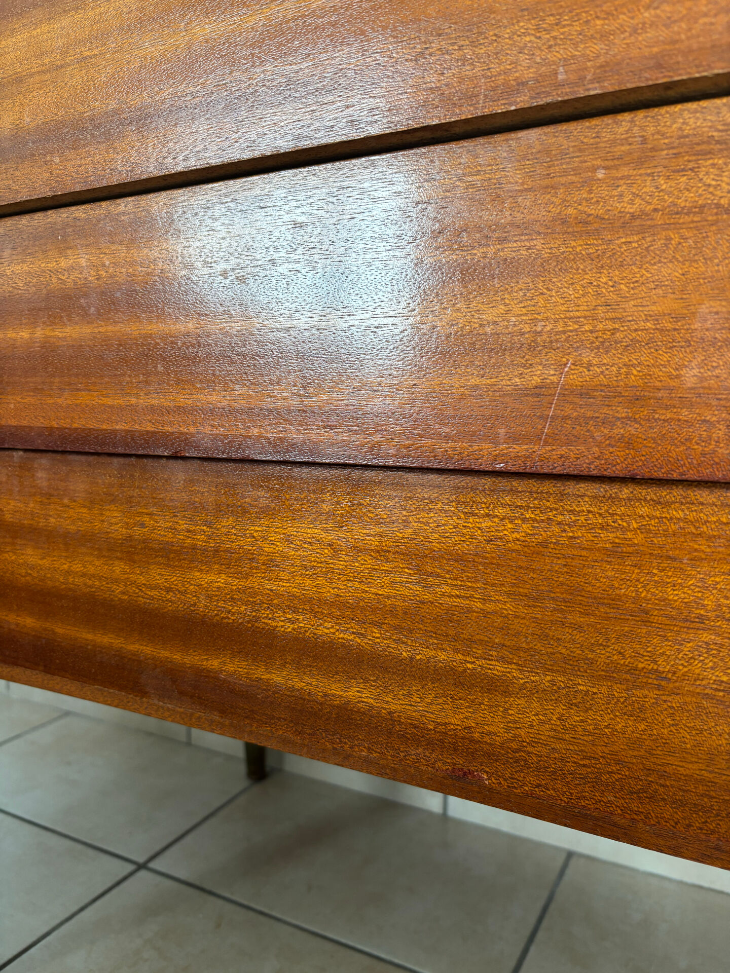 Vintage oak chest of drawers