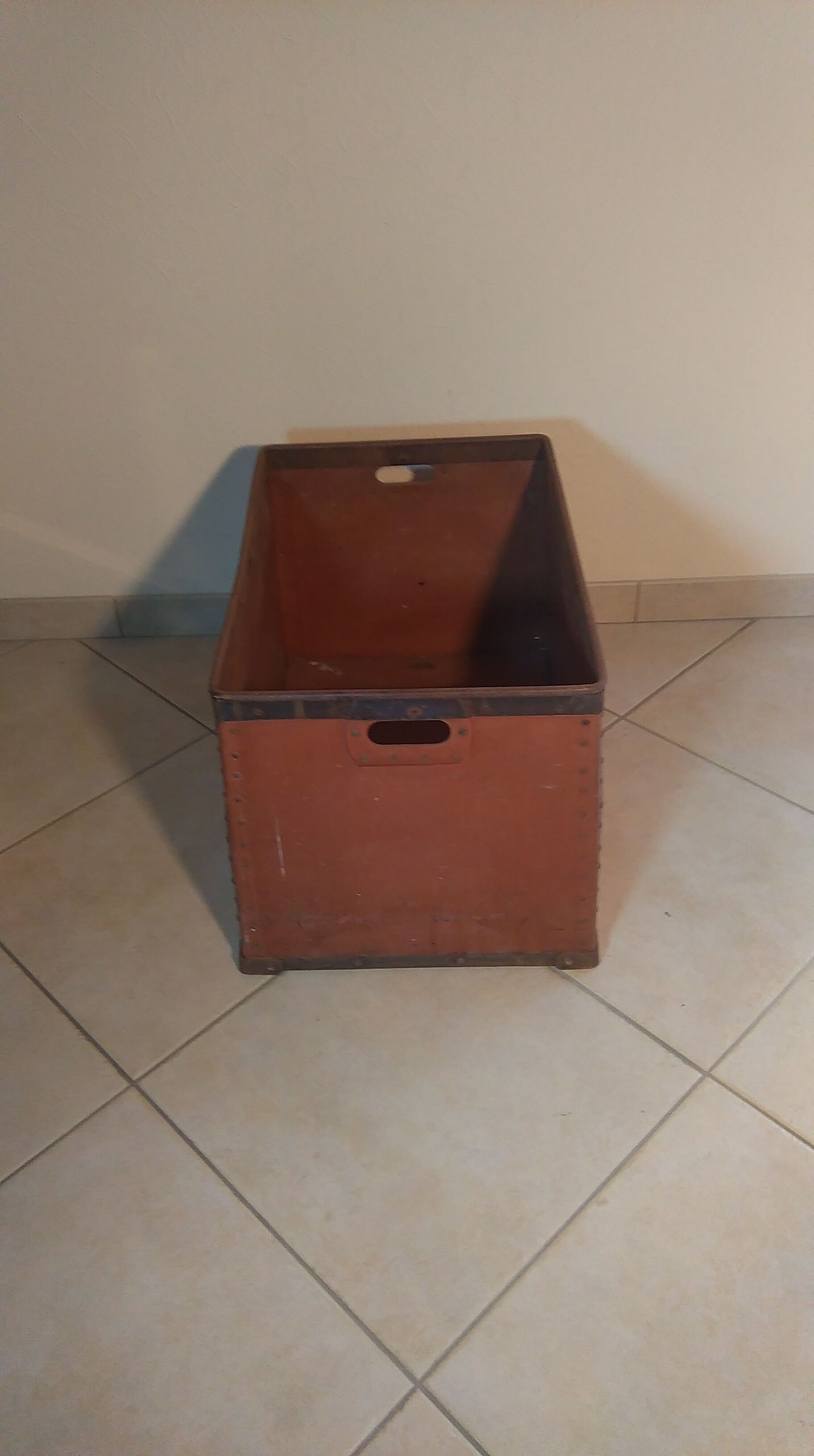 Industrial brand Suroy fund